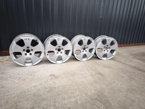 FELGI FELGA KOMPLET VW SKODA AUDI A3 A4 A6 7.5J R17 ET56 8P0601025C Z*60*OK