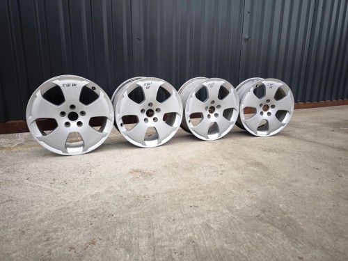FELGI FELGA KOMPLET VW SKODA AUDI A3 A4 A6 7.5J R17 ET56 8P0601025C Z*60*OK