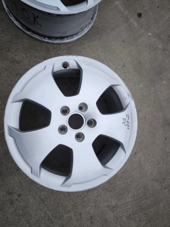 FELGI FELGA KOMPLET VW SKODA AUDI A3 A4 A6 7.5J R17 ET56 8P0601025C Z*60*OK