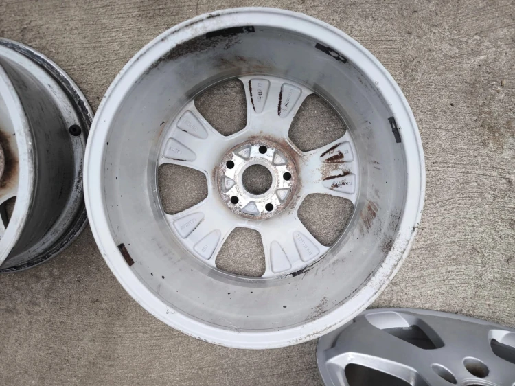 FELGI FELGA KOMPLET VW SKODA AUDI A3 A4 A6 7.5J R17 ET56 8P0601025C Z*60*OK