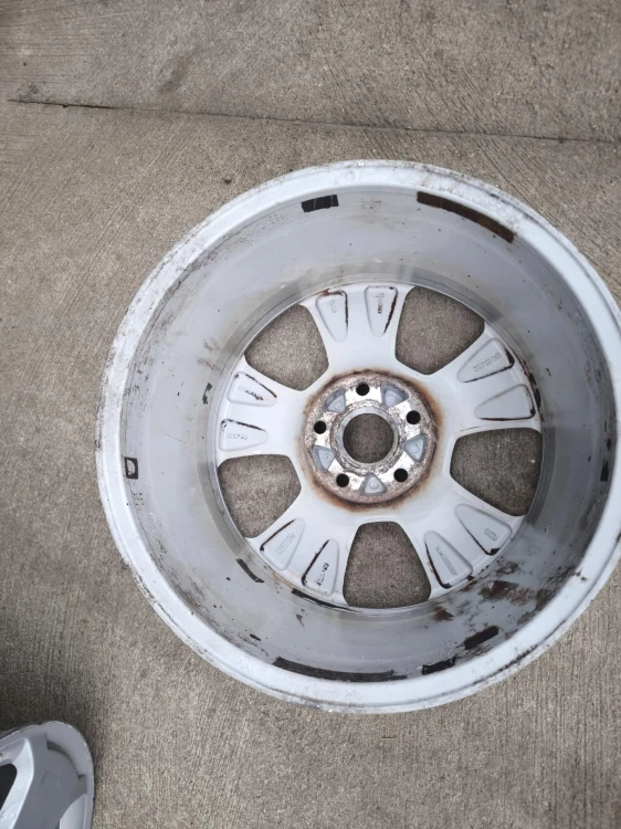 FELGI FELGA KOMPLET VW SKODA AUDI A3 A4 A6 7.5J R17 ET56 8P0601025C Z*60*OK