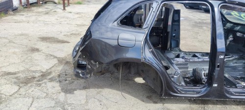 ĆWIARTKA BŁOTNIK PRÓG PRAWY TYŁ AUDI Q5 8R LZ7L