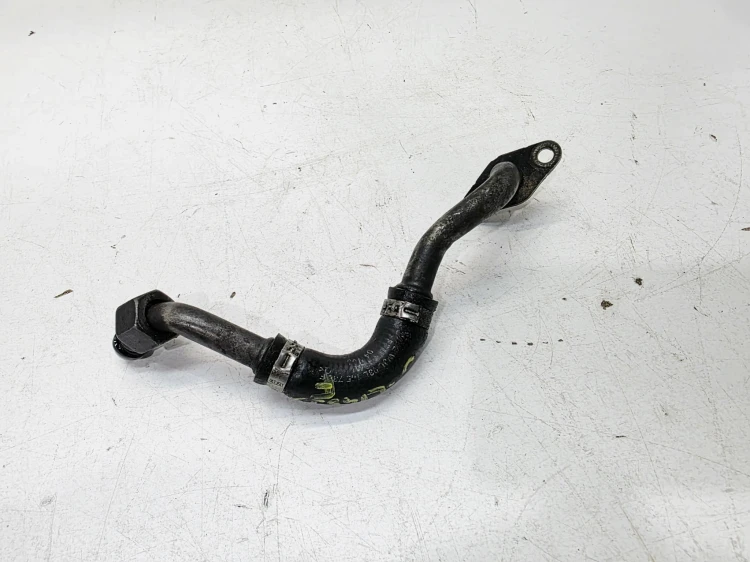 SPŁYW OLEJU TURBINY AUDI A4 B8 A5 8T Q5 8R 2.0 TDI 03L145736F