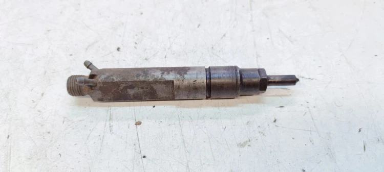 WTRYSKIWACZ WTRYSK VOLKSWAGEN LT 2.5 TDI 038130201G 0432193733
