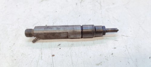 WTRYSKIWACZ WTRYSK VOLKSWAGEN LT 2.5 TDI 038130201G 0432193733