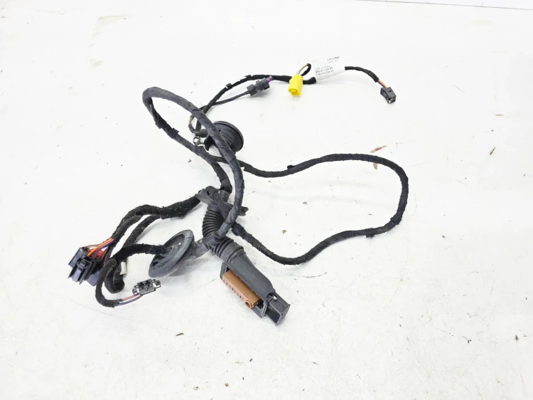 WIĄZKA INSTALACJA DRZWI PRAWY PRZÓD AUDI Q5 8R 8R0971030BF