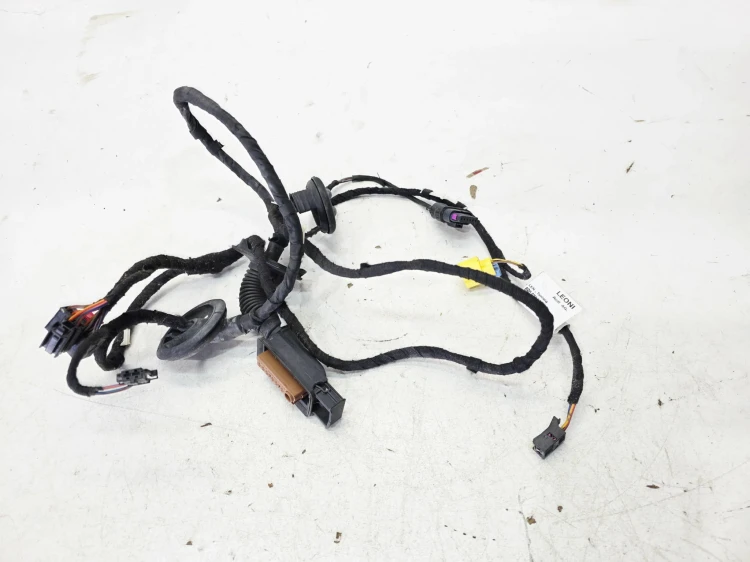 WIĄZKA INSTALACJA DRZWI PRAWY PRZÓD AUDI Q5 8R 8R0971030BF