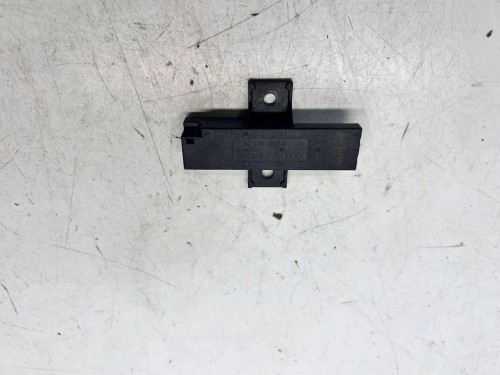 WZMACNIACZ ANTENY KESSY VW AUDI Q5 FY 80A907247