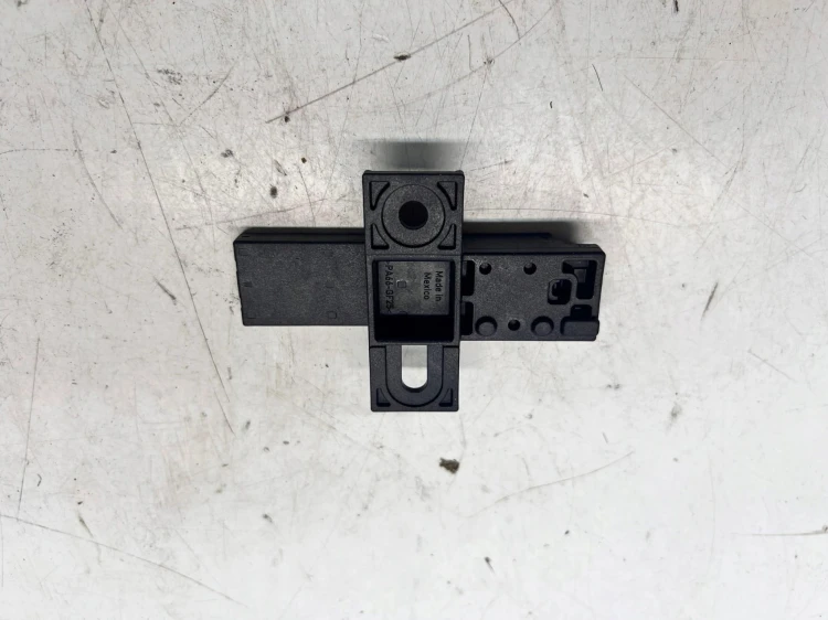 WZMACNIACZ ANTENY KESSY VW AUDI Q5 FY 80A907247