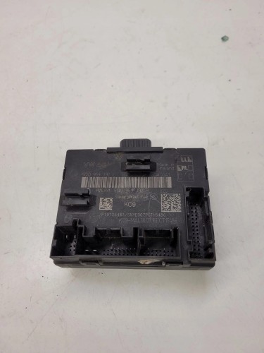 MODUŁ STEROWNIK DRZWI AUDI A3 8V 5Q0959392E