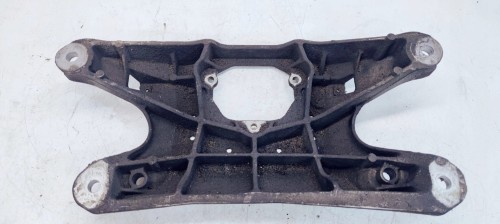 ŁAPA PODPORA SKRZYNI BIEGÓW AUDI A4 A5 8K0399263AF