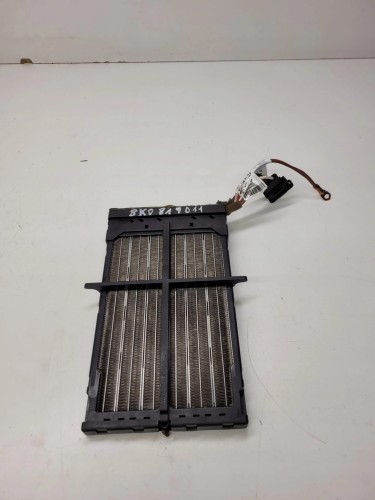NAGRZEWNICA ELEKTRYCZNA AUDI A4 B8 A5 8K0819011