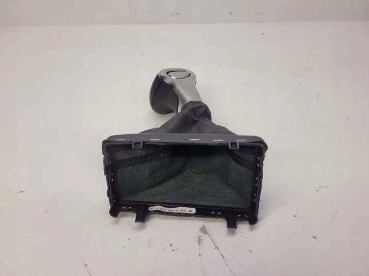 GAŁKA ZMIANY BIEGÓW AUDI A4 A6 C7 A7 4G2713139R UK