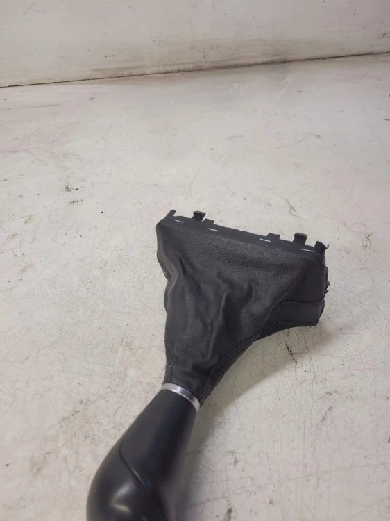 MIESZEK GAŁKA ZMIANY BIEGÓW AUDI A4 A5 8K2713139A