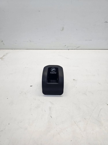 ZAŚLEPKA MOCOWANIA ISOFIX TYŁ AUDI Q3 8U 8U0887233B