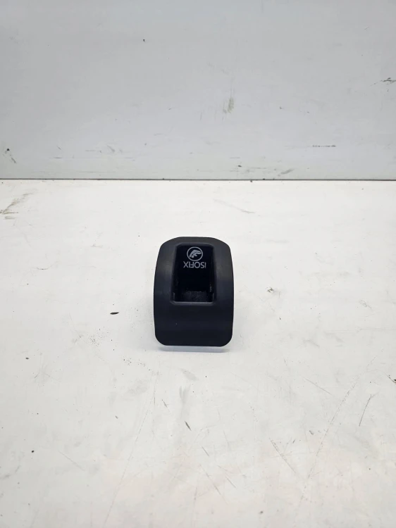 ZAŚLEPKA MOCOWANIA ISOFIX TYŁ AUDI Q3 8U 8U0887233B