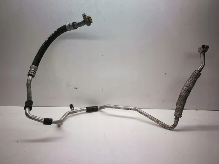 WĄŻ PRZEWÓD KLIMATYZACJI VW PASSAT B6 3C0820743G