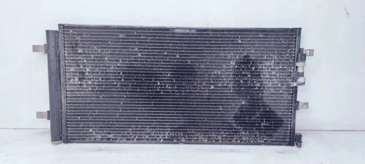 CHŁODNICA KLIMATYZACJI AUDI A4 B8 A5 Q5 8K0260401T