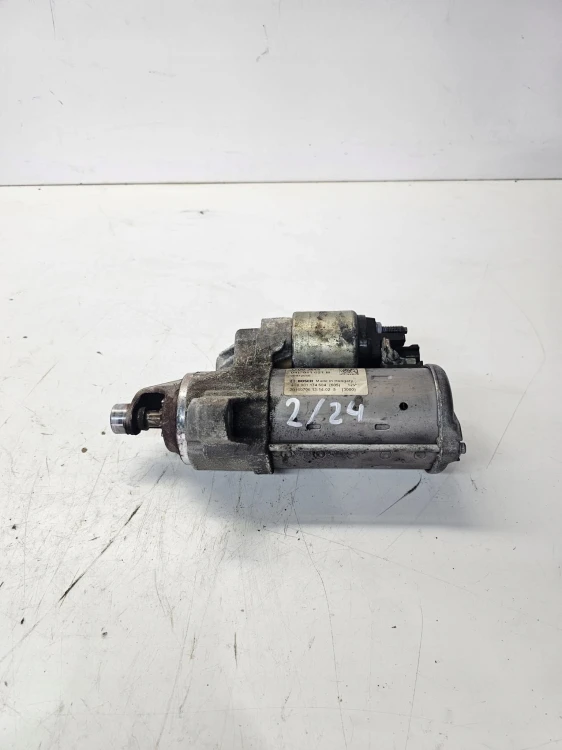 ROZRUSZNIK AUDI A4 B9 A5 A6 C7 2.0 TDI 04L911021B