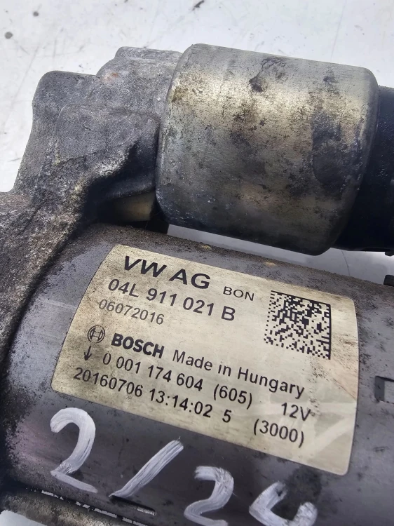 ROZRUSZNIK AUDI A4 B9 A5 A6 C7 2.0 TDI 04L911021B