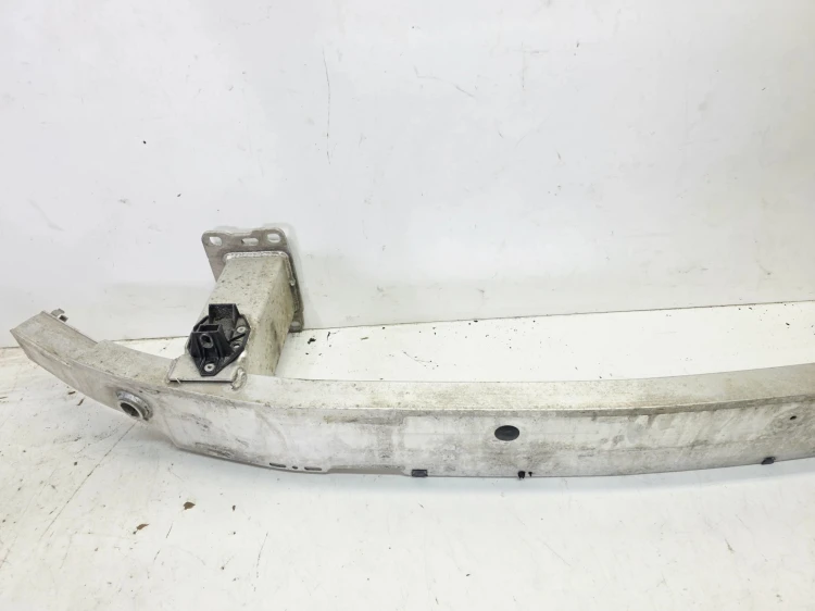BELKA POD ZDERZAK PRZÓD AUDI A6 C8 4K0807109