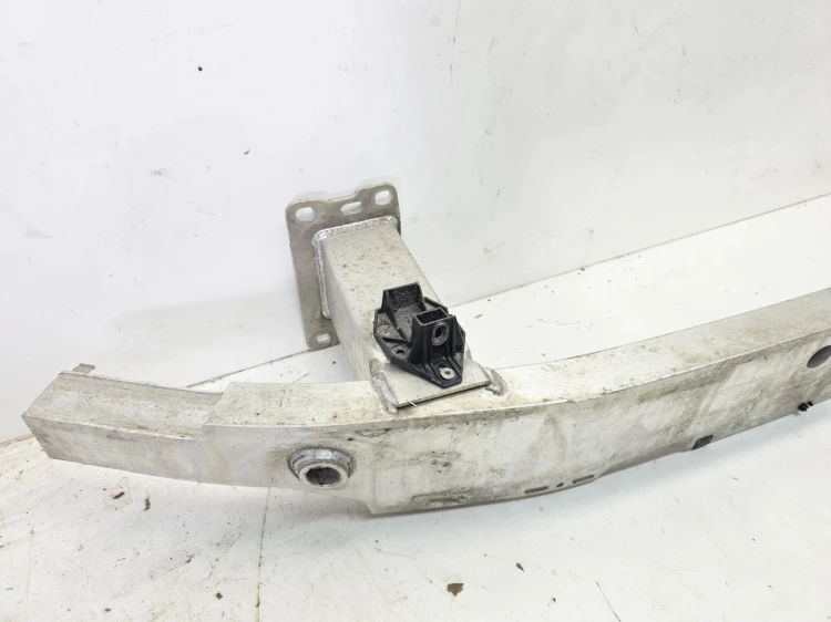BELKA POD ZDERZAK PRZÓD AUDI A6 C8 4K0807109