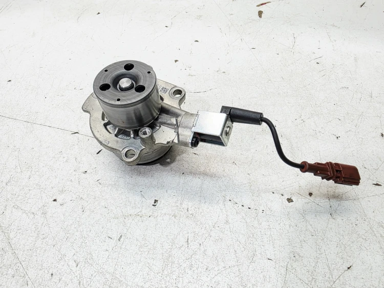 POMPA WODY PŁYNU CHŁODZĄCEGO AUDI VOLKSWAGEN SEAT SKODA 04L011N 04L907284