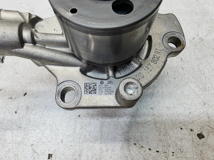 POMPA WODY PŁYNU CHŁODZĄCEGO AUDI VOLKSWAGEN SEAT SKODA 04L011N 04L907284