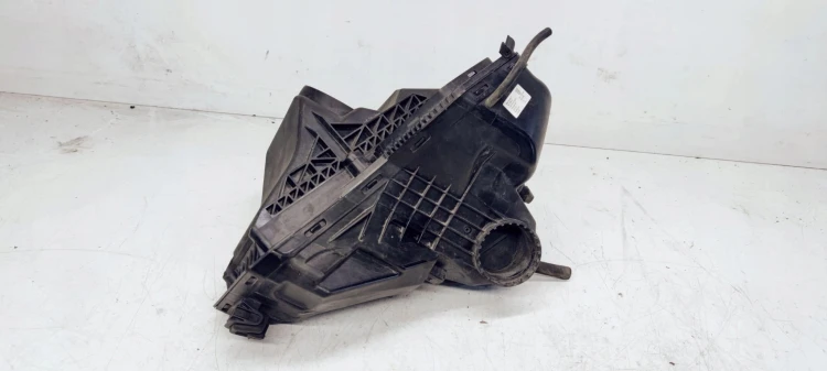 OBUDOWA FILTRA POWIETRZA AUDI A4 B8 A5 8K0133835AD