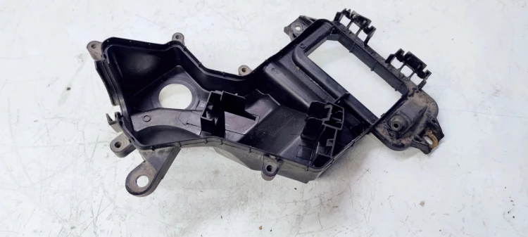 OSŁONA OBUDOWA KOMPUTERA AUDI A6 C6 4F1937575A