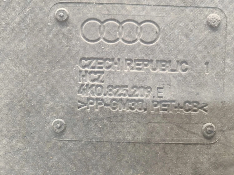 OSŁONA PŁYTA PODWOZIA AUDI A6 C8 A7 C8 4K0825209E ORYGINAŁ !!!
