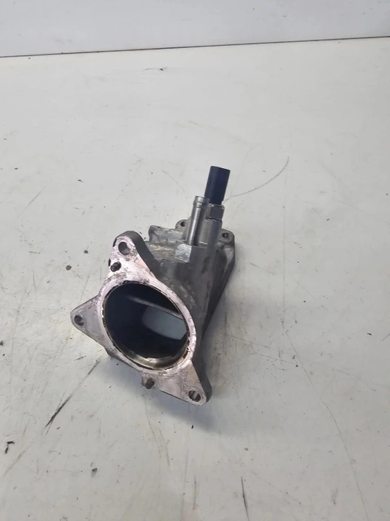 KRÓCIEC KOLEKTORA AUDI A4 B9 A5 8W A6 C7 04L128637B
