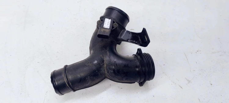RURA WĄŻ INTERCOOLERA AUDI Q7 4L 3.0 7L6145795AB