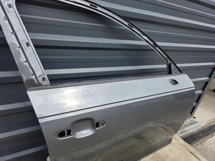 DRZWI PRAWY PRZÓD AUDI A4 B9 LX7R SEDAN/ AVANT/KOMBI 2016-2019 ORYGINAŁ *2