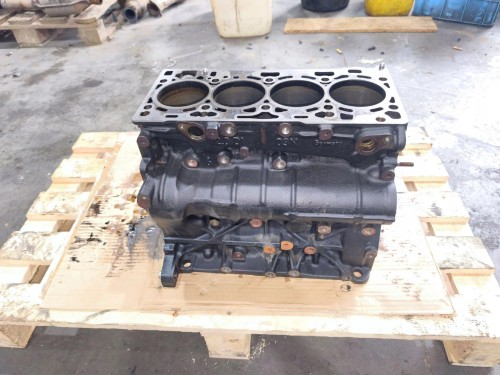 BLOK SILNIKA AUDI A4 B9 A5 8W 2.0 TDI DEU 03N023A