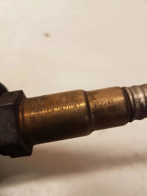 CZUJNIK TEMPERATURY SPALIN SONDA 03G906262A