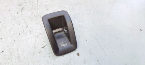 ZAŚLEPKA MOCOWANIA ISOFIX TYŁ AUDI A4 B9 8W0887233B