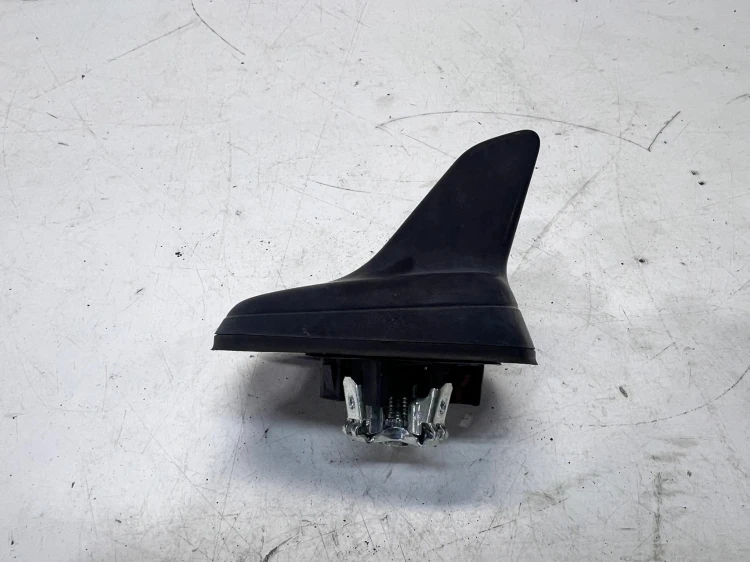 ANTENA LOTKA REKIN AUDI A3 8V 8V0035503AL MAT