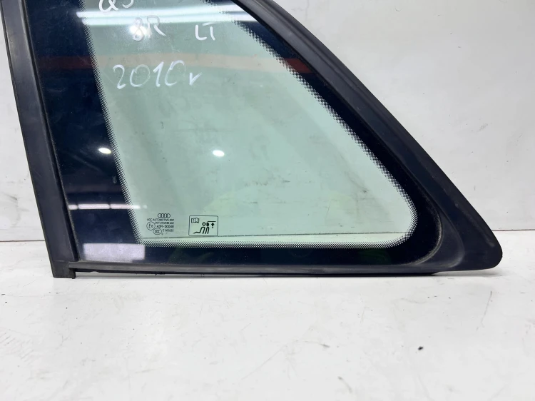SZYBA KAROSERYJNA CHROM LEWY TYŁ AUDI Q5 8R 8R0845299 2010R