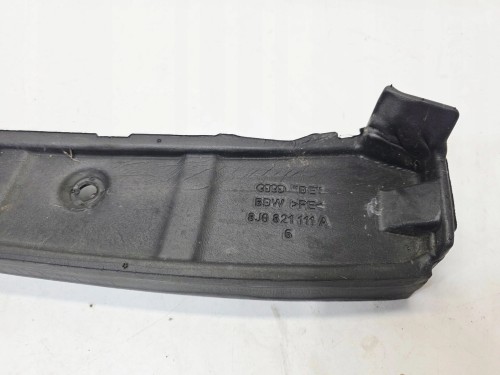 WYGŁUSZENIE BŁOTNIKA LEWE ELEMENT ZAMYKAJĄCY AUDI TT 8J 8J0821111A