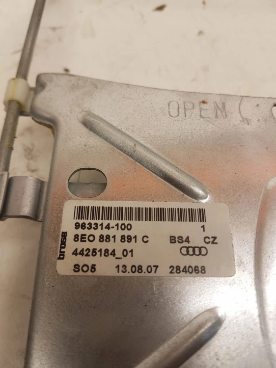 MECHANIZM OPARCIA FOTELA AUDI Q7 A6 C6 8E0881891C