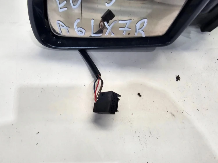 LUSTERKO PRAWE AUDI A6 C6 5- PIN EUROPA LX7R