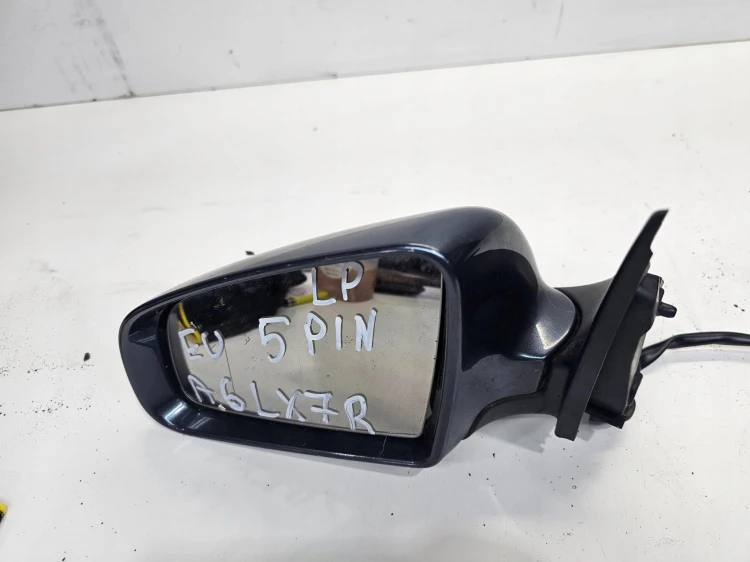 LUSTERKO PRAWE AUDI A6 C6 5- PIN EUROPA LX7R