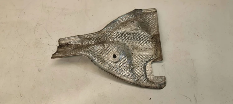 OSŁONA TERMICZNA AUDI A6 C7 4G2804164
