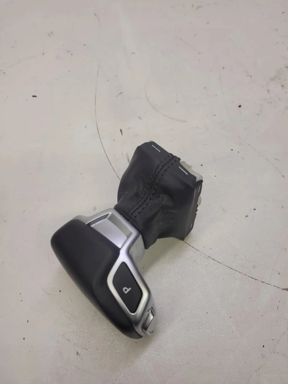 GAŁKA ZMIANY BIEGÓW AUDI A4 B9 A5 8W 8W1713140D IBR