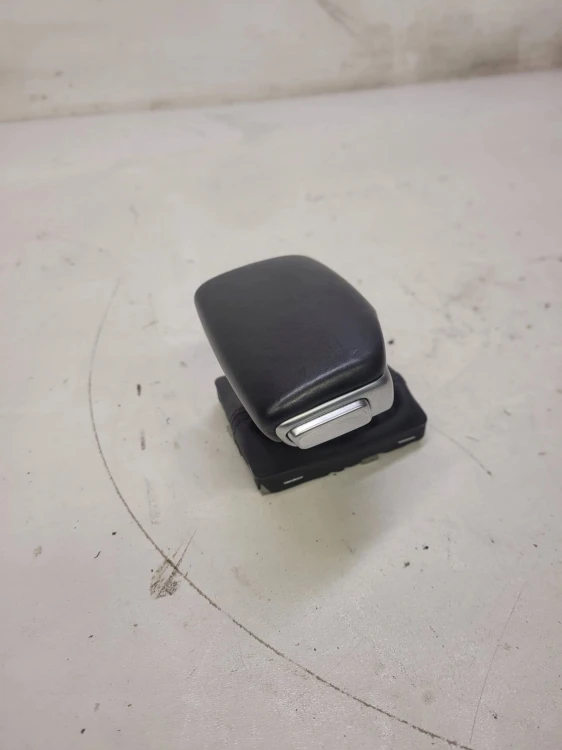 GAŁKA ZMIANY BIEGÓW AUDI A4 B9 A5 8W 8W1713140D IBR