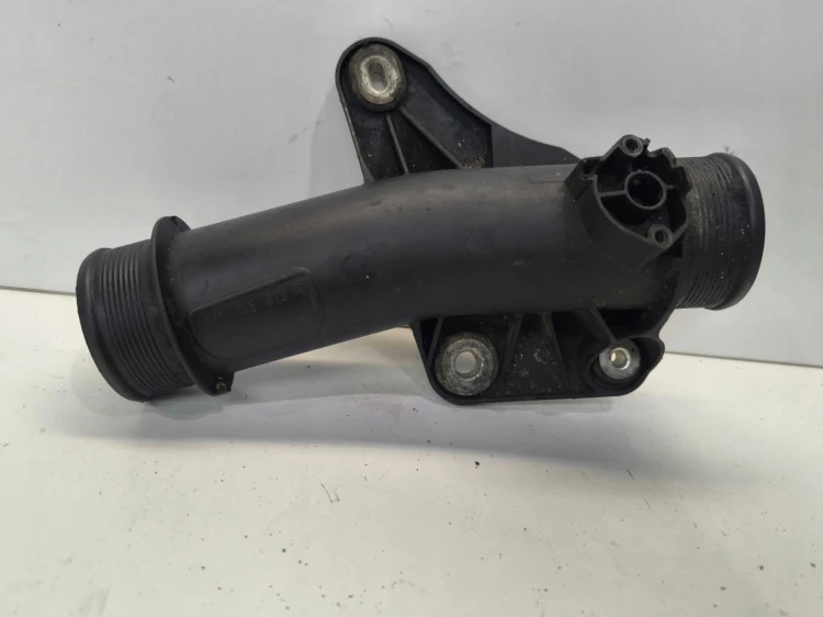 RURA INTERCOOLERA AUDI A4 B8 A5 8T Q5 8R 8K0145673R 8K0145673E BEZ CZUJNIKA