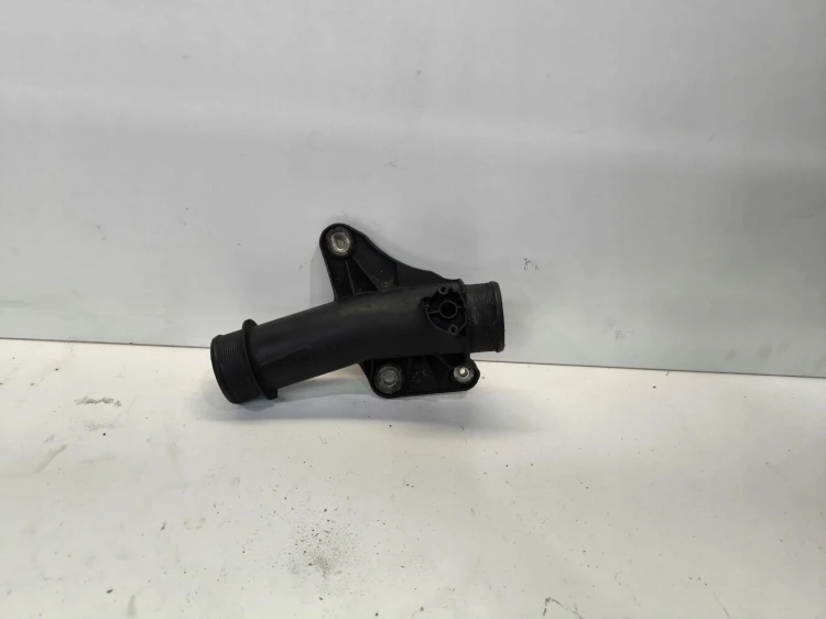 RURA INTERCOOLERA AUDI A4 B8 A5 8T Q5 8R 8K0145673R 8K0145673E BEZ CZUJNIKA