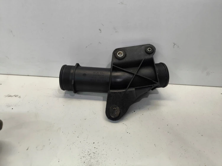 RURA INTERCOOLERA AUDI A4 B8 A5 8T Q5 8R 8K0145673R 8K0145673E BEZ CZUJNIKA