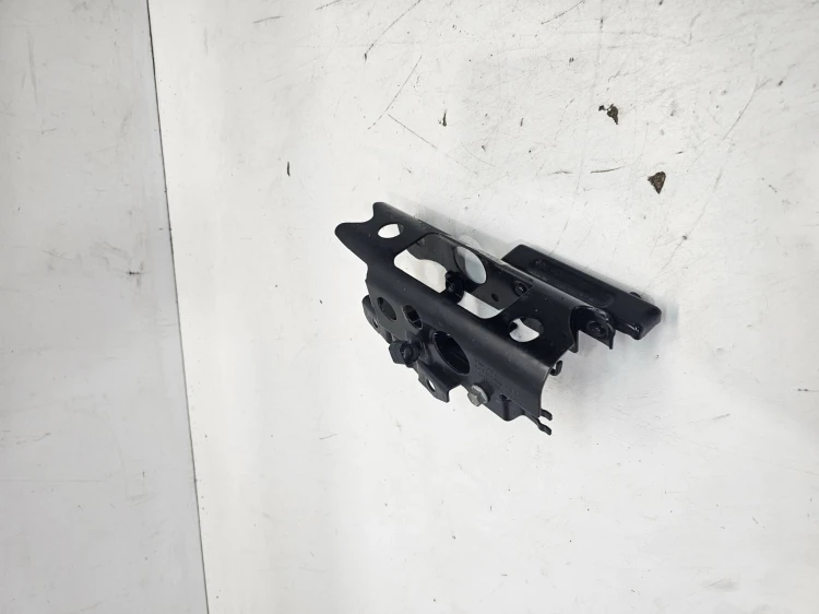 OBUDOWA POMPY PALIWA AUDI A3 2.0 TDI CR 5N0906274B 5N0906257